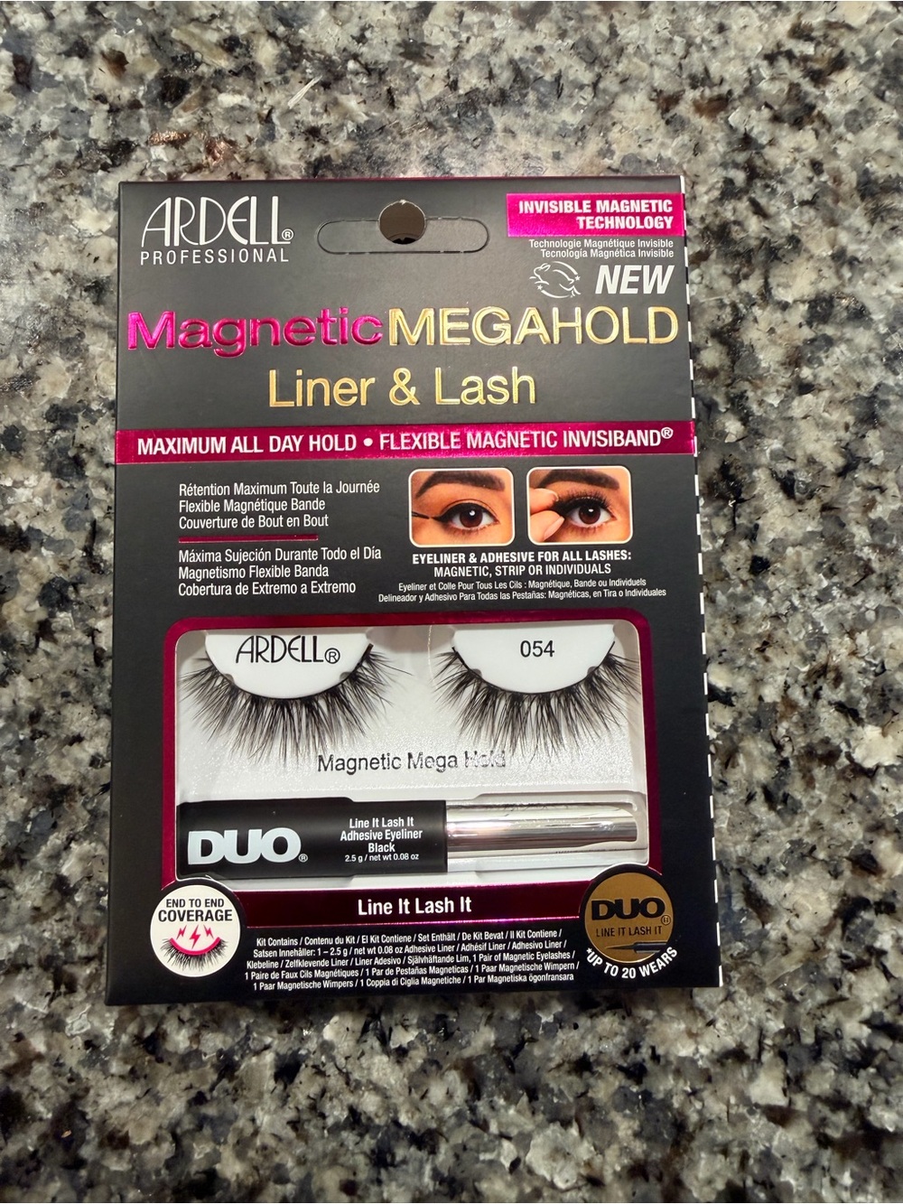 Ardell Magnetic MegaHold Liquid Liner & Lash 054, 1 pair